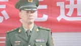 火线英雄：男人获得军功，大队长亲自为他颁奖，真是无上荣耀