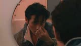 梦幻联动！韩国男团BTS金泰亨模仿张国荣《阿飞》对镜子热舞画面