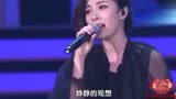 杨幂演唱《宫锁心玉》主题曲《爱的供养》，声音很甜美！