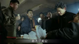 一部非常精彩的香港电影《亚飞与亚基》3
