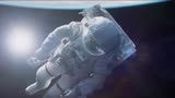 比《太空救援》震撼，2分钟看懂史上最强太空灾难片《地心引力》