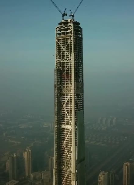 117大厦多高图片