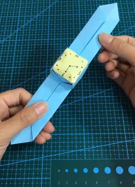 手工折纸手表的做法图片