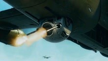 高清4K—二战经典影视片段，美军空中堡垒VS日本零式战斗机！