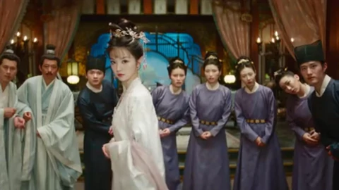 Watch the latest 《大奉打更人》终于要上线了，王鹤棣田曦薇